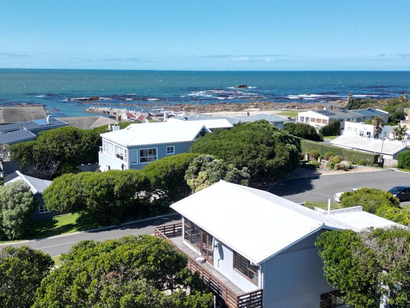 2 Bedroom Property for Sale in Kleinbaai Western Cape
